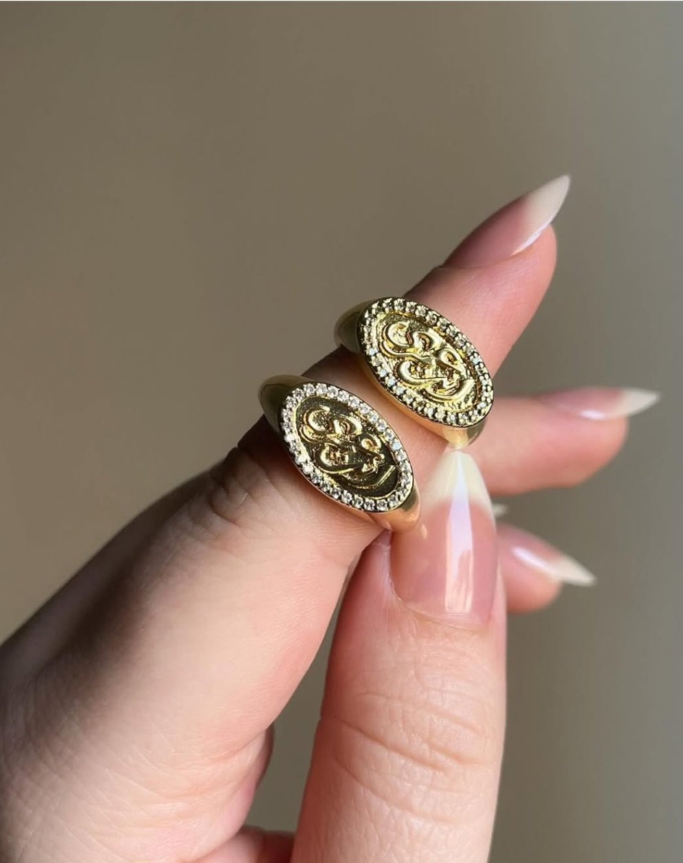 2026/06/1000371345.jpg pinky ring
أنت عمري - Image 1