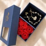 white Gold combo with flower box